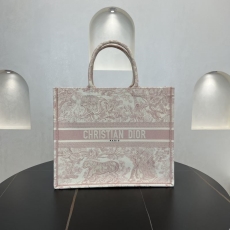 Christian Dior Shopping Bags